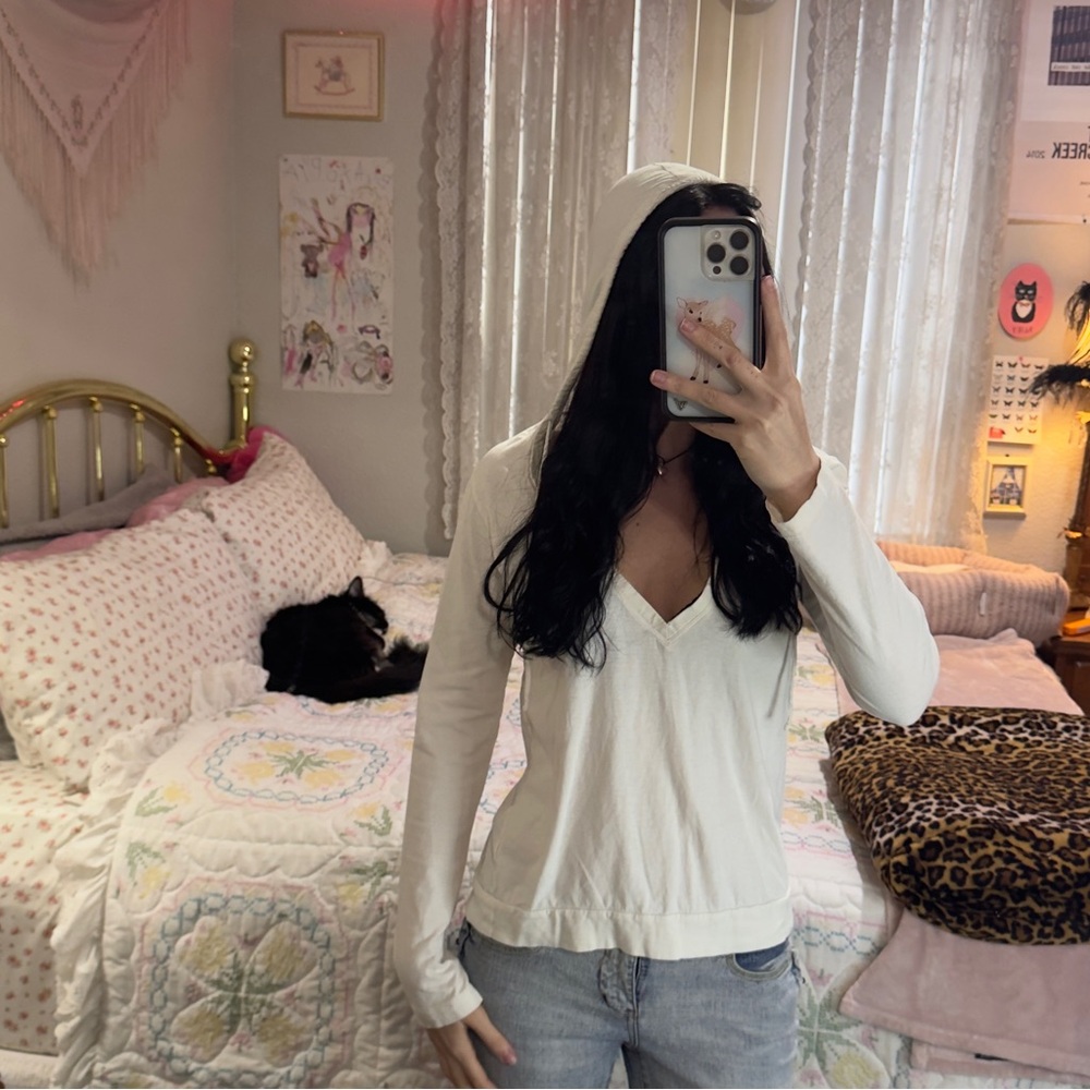 Y2K White Hooded Top